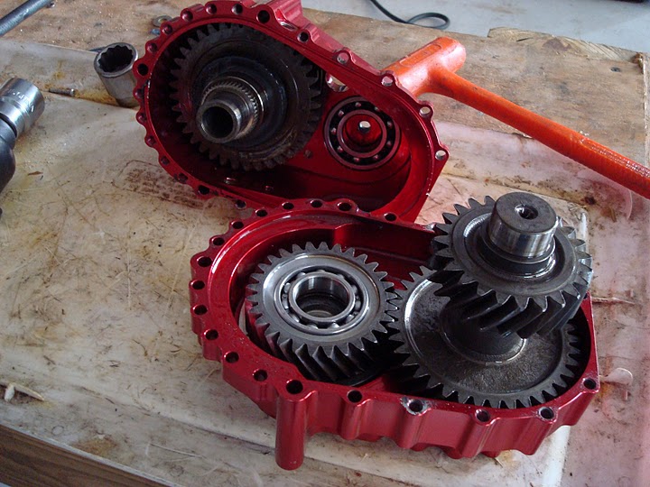 File:Gearbox-disassembly9.jpg